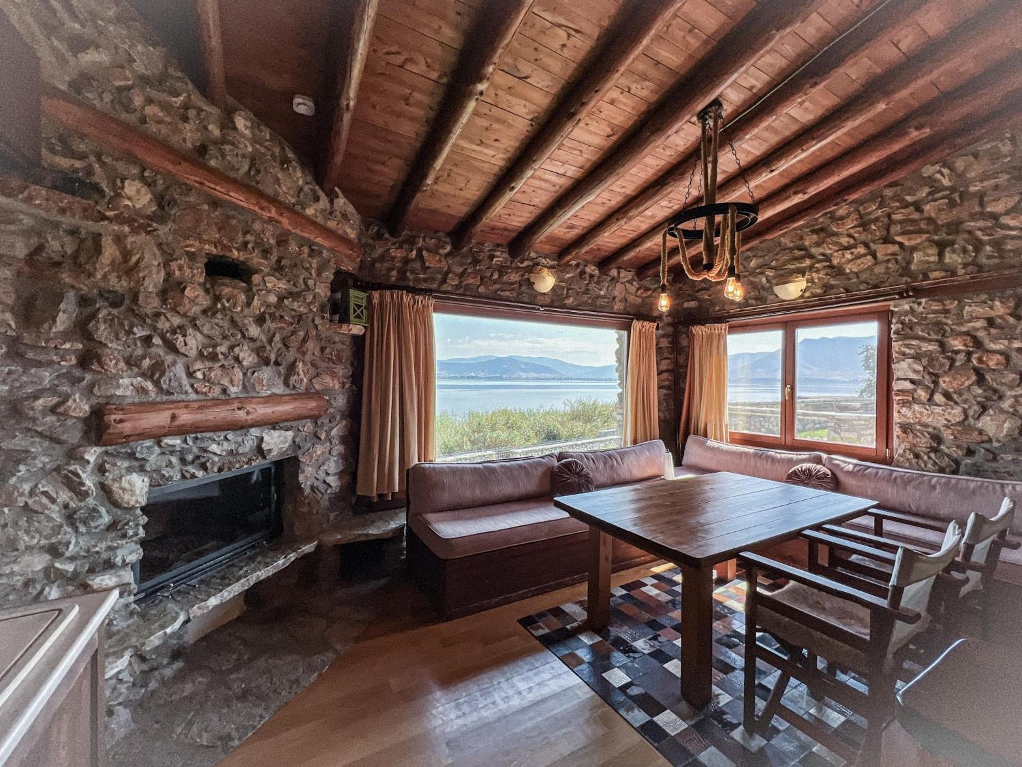 The Little Stone House By The Lake Kastoria Esterno foto