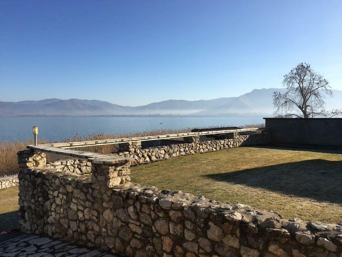 The Little Stone House By The Lake Kastoria Esterno foto