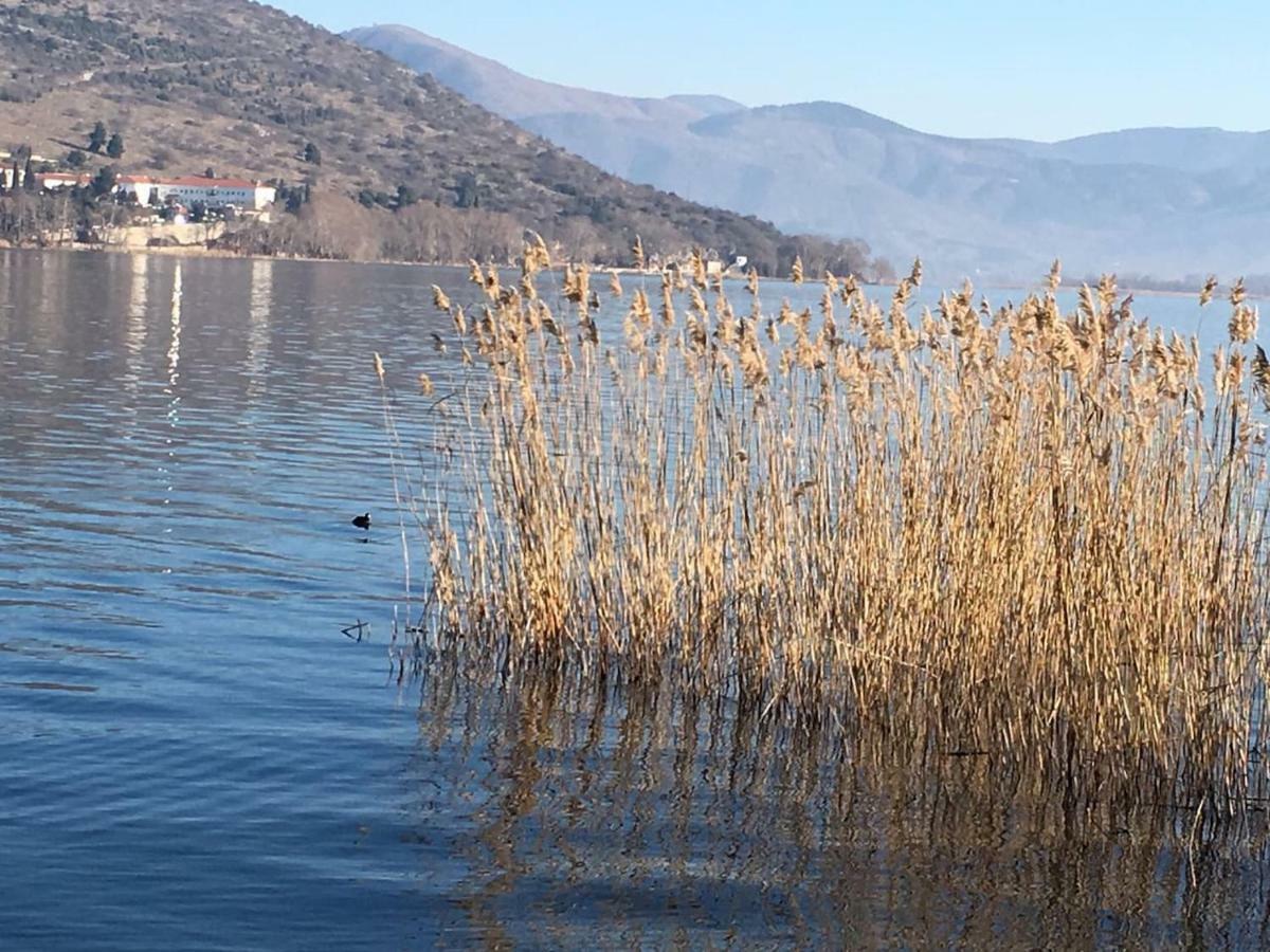 The Little Stone House By The Lake Kastoria Esterno foto